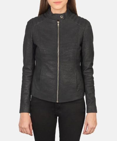 The Raven Crest Button Collar Edition